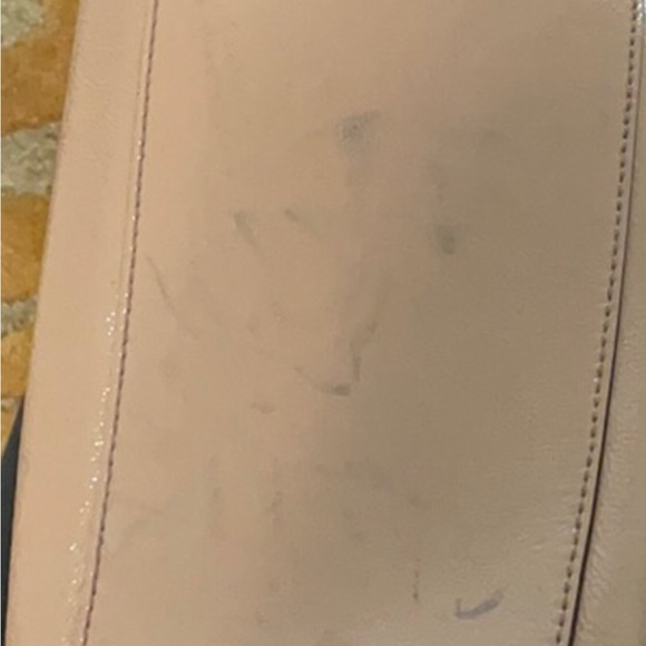 Authentic Gucci Soho Tote - Picture 11 of 16